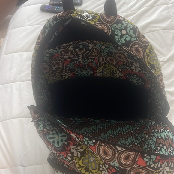 Vera Bradley Backpack - Barely Used - Picture 3 of 3